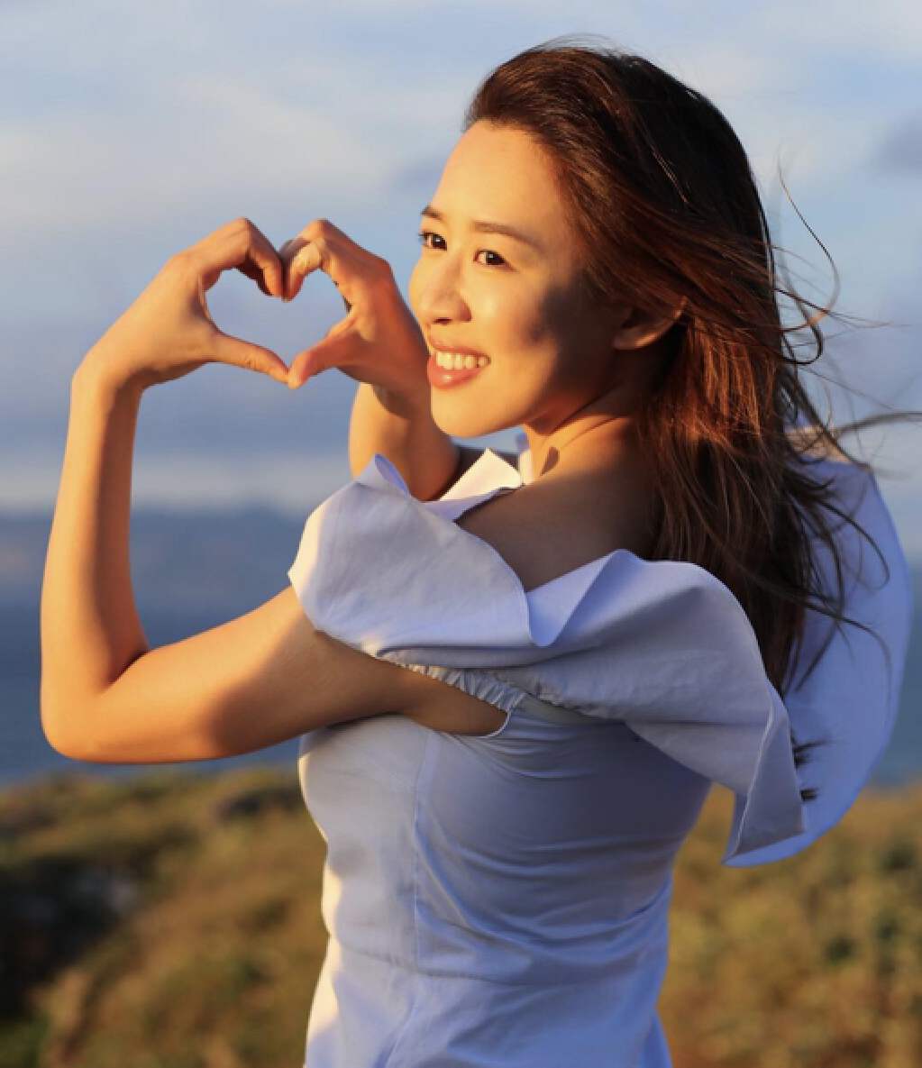 tvb港姐岑杏贤或复出无望!婚后住半山豪宅,自曝2岁儿子爱分享