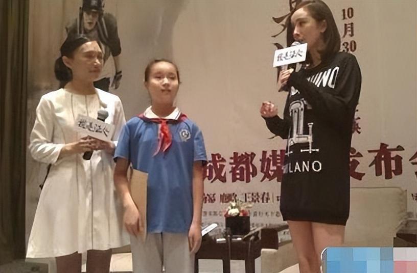 从不捐款的6位明星,国内捞金无数从不捐款,表面阔绰却一毛不拔