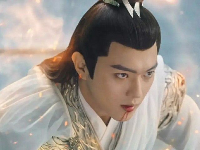 《千古玦尘》真神共有六位,上古一家占了三个,还有一个堕落成魔