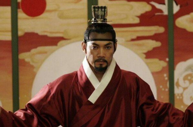 朝鲜妖女张绿水:宴会上和国王当众行事,群臣嫌丢脸不敢上报明朝