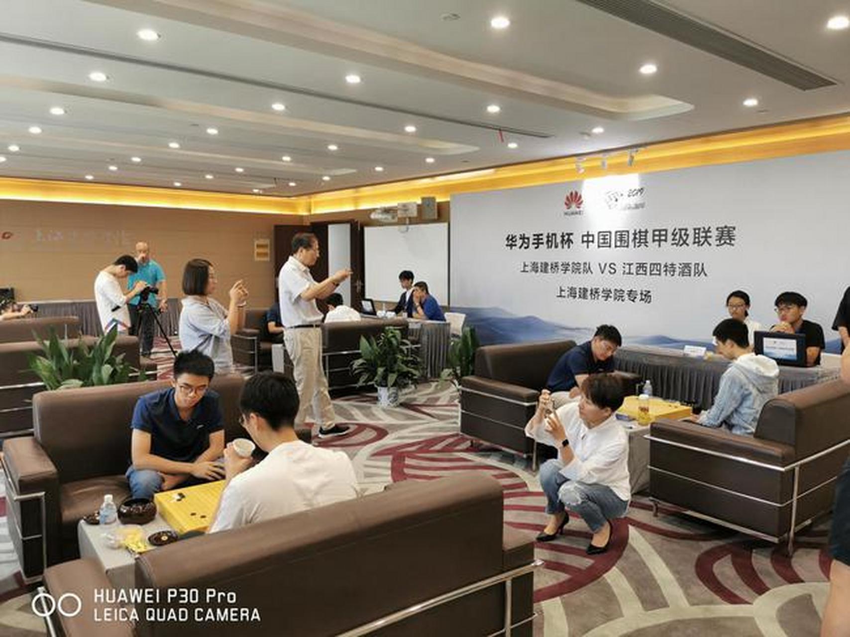 喻平:赛前没想到能夺冠 正赛目标还是先进前八