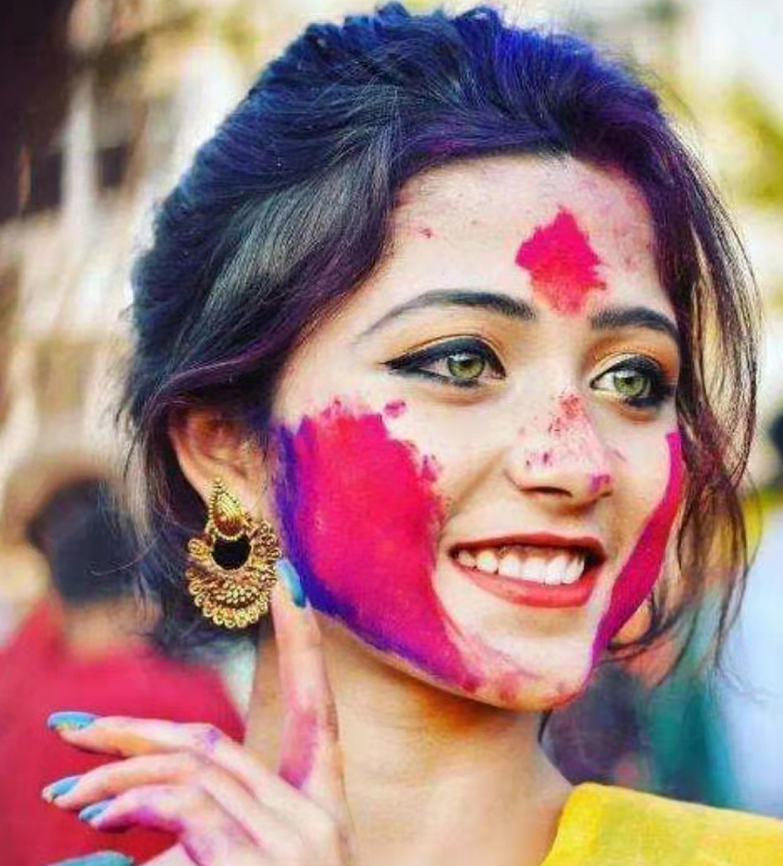 印度油漆女孩图片