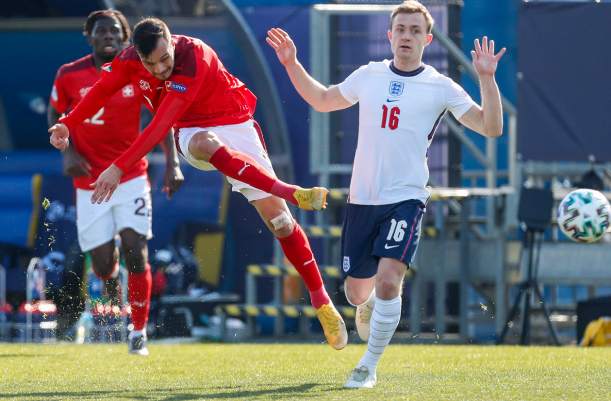0-1!u21欧青赛"小三狮"出闸崴脚,意外不敌瑞士!