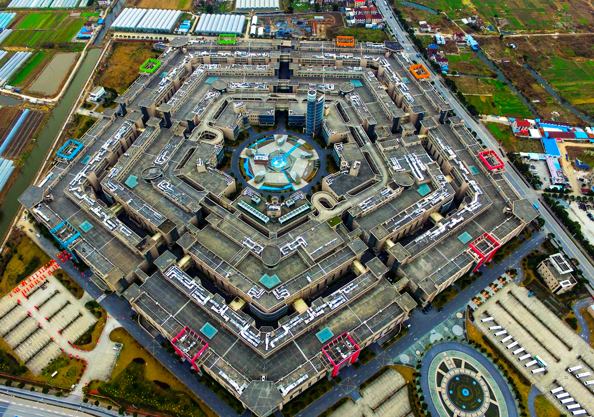 事关南海,魏凤和发出东方强音,不到48小时,美五角大楼使出毒招