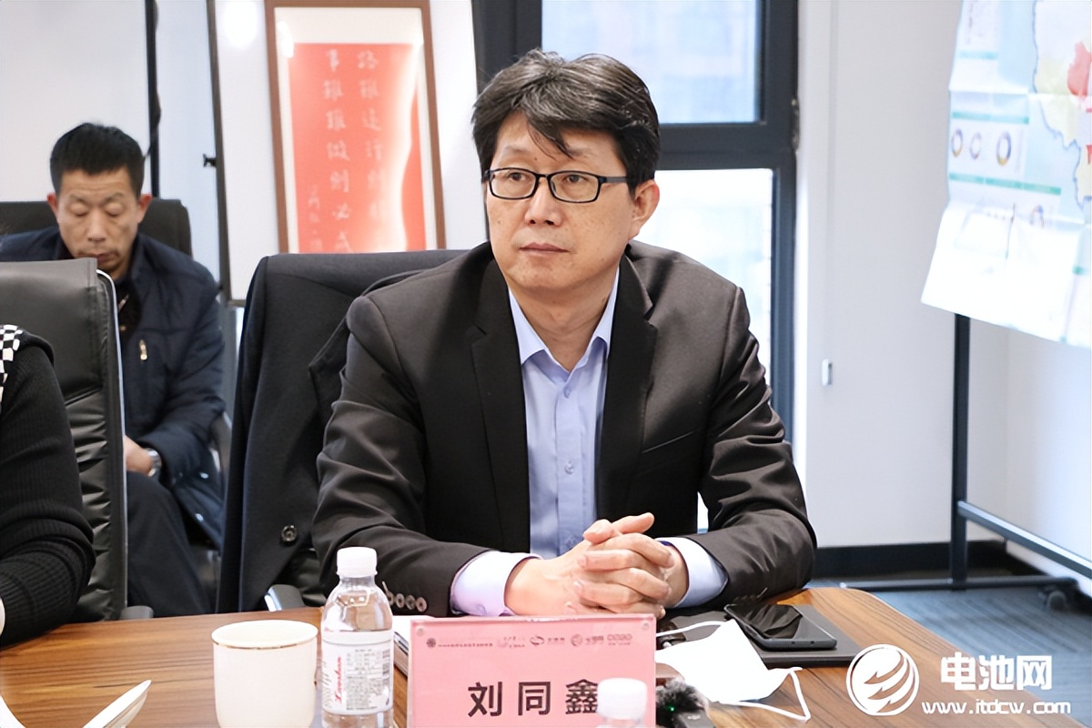 电池百人会半岛约局:共话新能源行业风向 探寻合作共赢新机遇