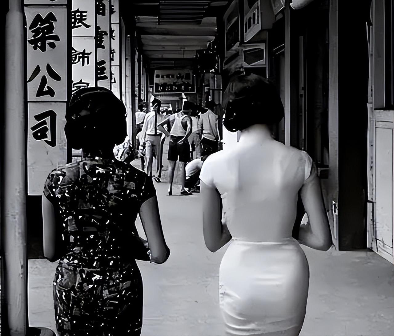 民国时期倡导的"天乳运动":严查妇女束胸,一经发现罚款50大洋