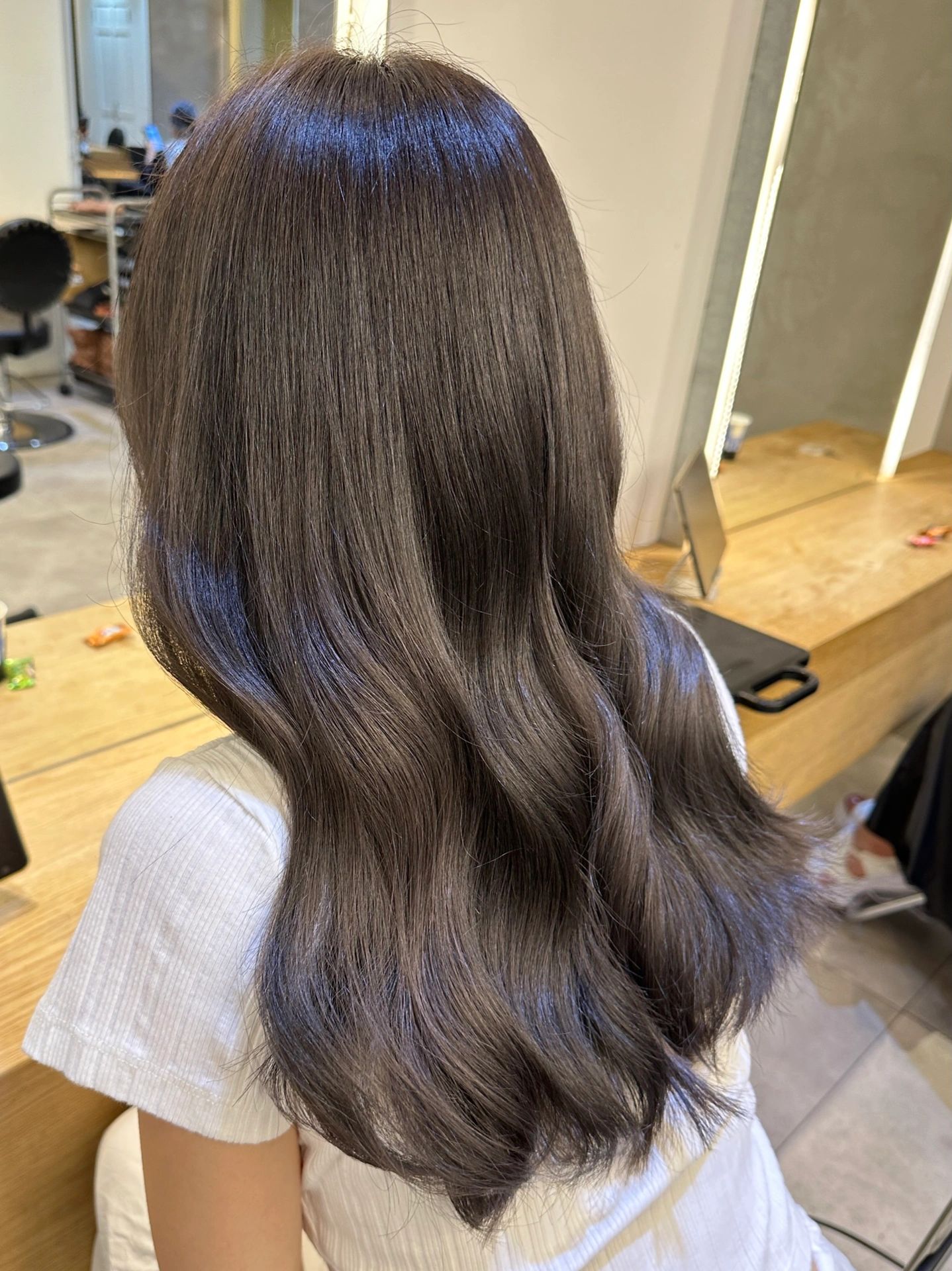 人生最佳体验理发店 来日本玩第一天就发现这边女生的头发是真的精致