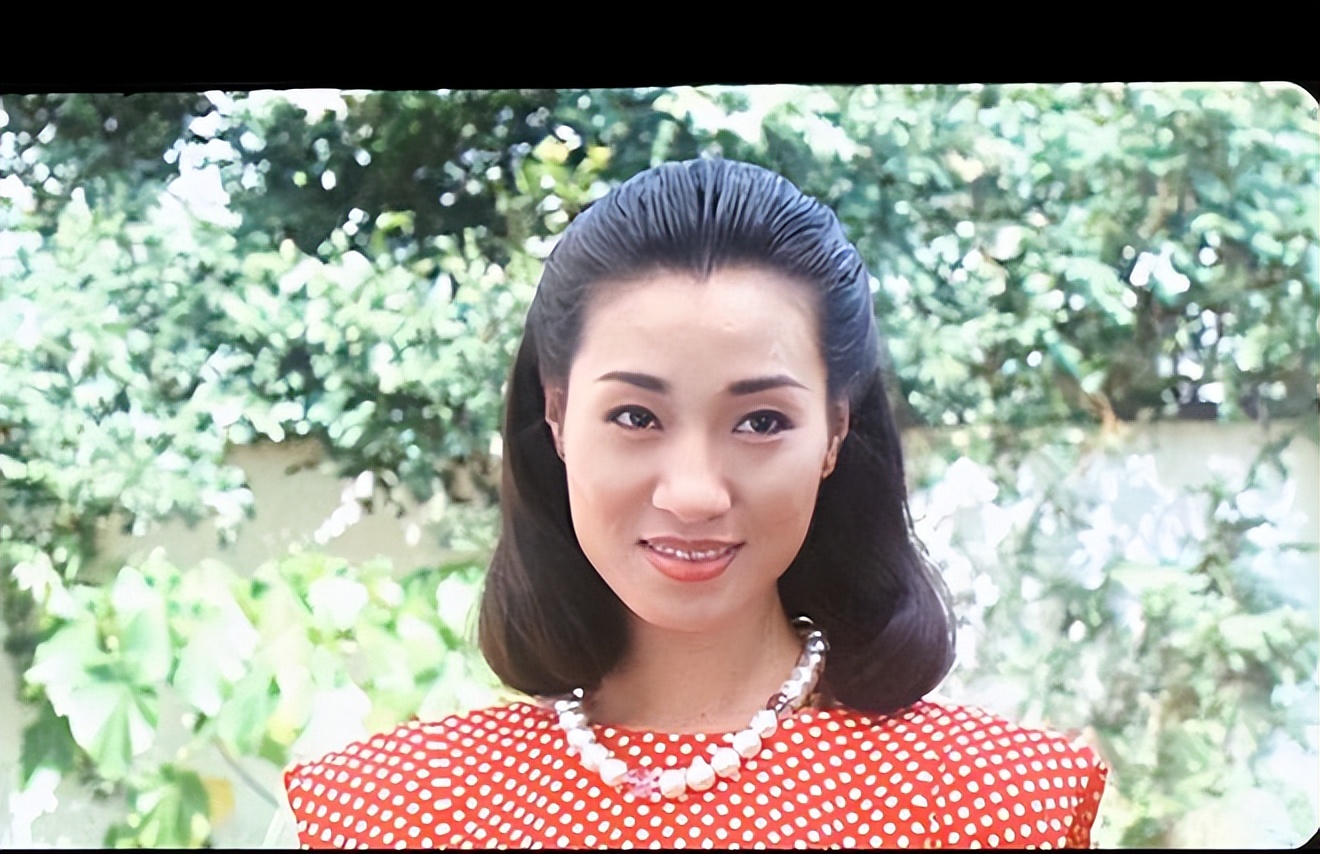 "一代鬼后"王小凤,61岁已如此苍老,她到底经历了什么?