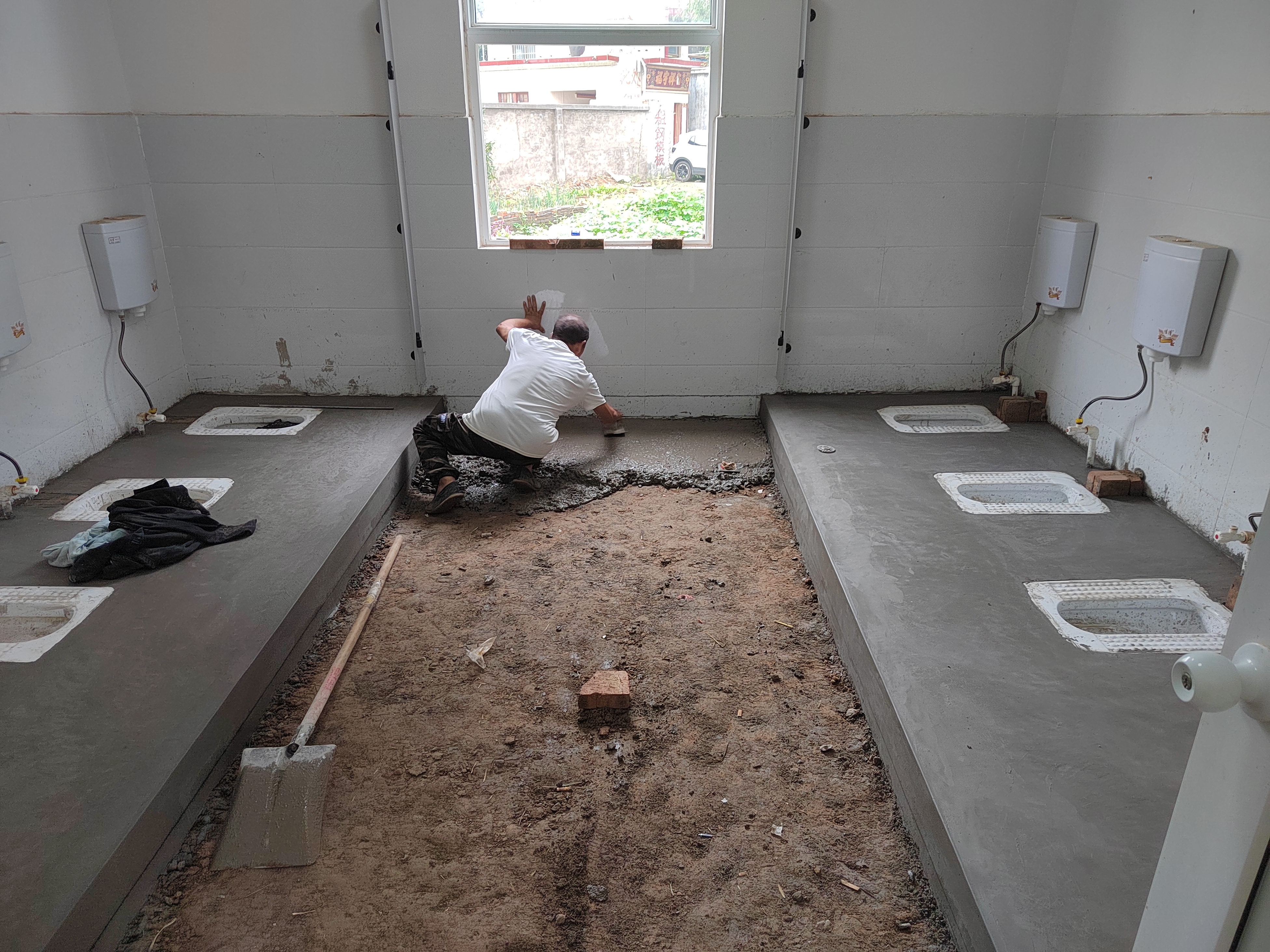 汤阴菜园:公共厕所维修好,人居环境大提升