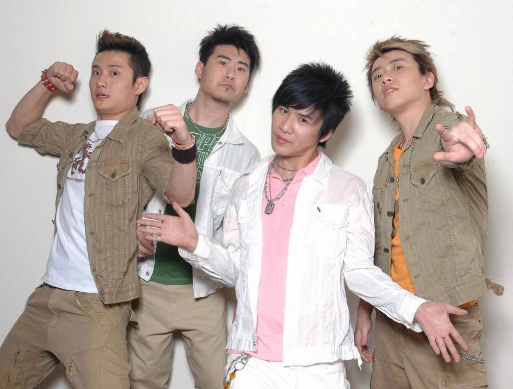 从红极一时到落魄3个组合有人嗜赌成性欠巨债有人瘦到剩100斤