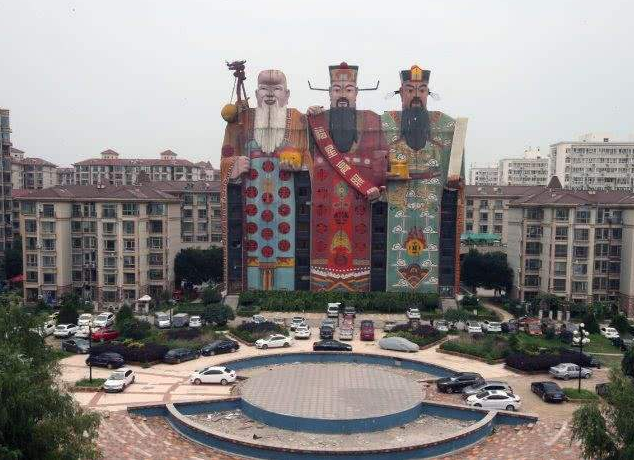 河北最丑的建筑:造型雷人成国内最丑建筑,还入选了吉尼斯纪录!