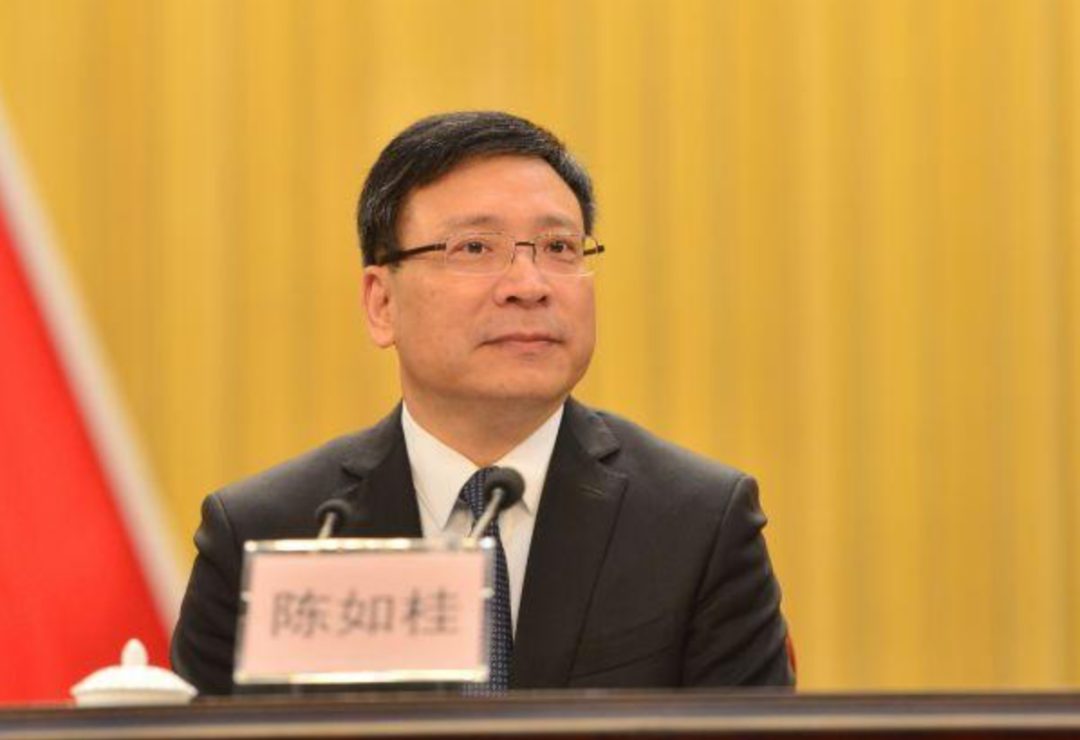 覃伟中履新,成副省级城市最年轻的政府"一把手"