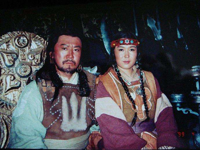 巴森扎布:成吉思汗后裔,国家一级演员,被称为"大汗专业户"