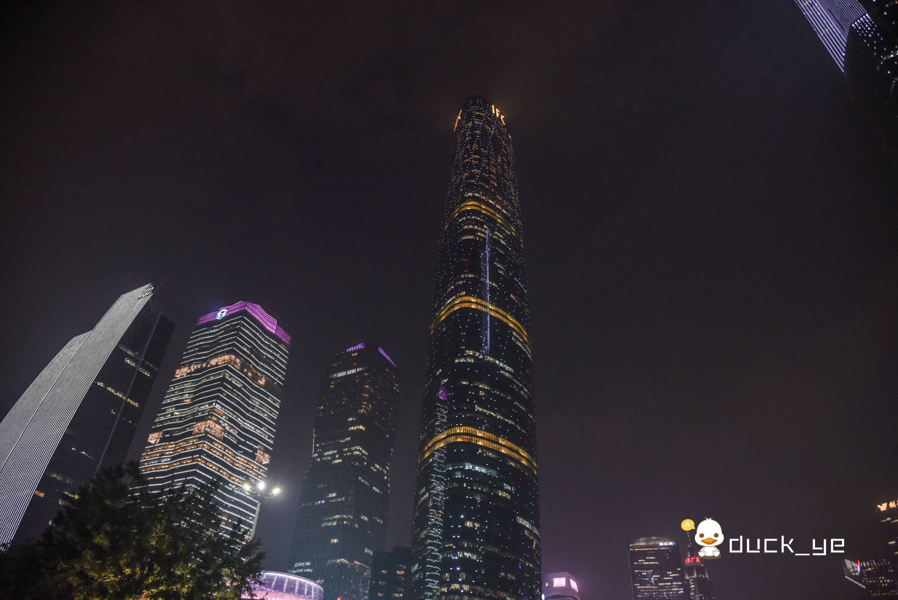 广州最大的广场,被誉为"城市客厅",拍小蛮腰的最好机位!