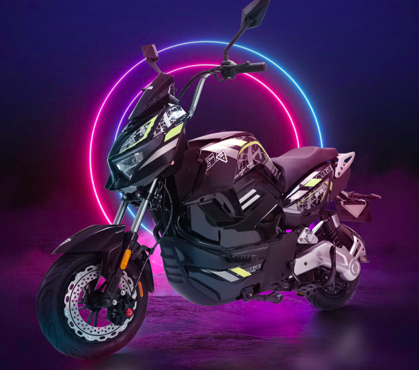 赛鸽x5高速电摩来了,配可拆卸式电池包,续航可达300公里!