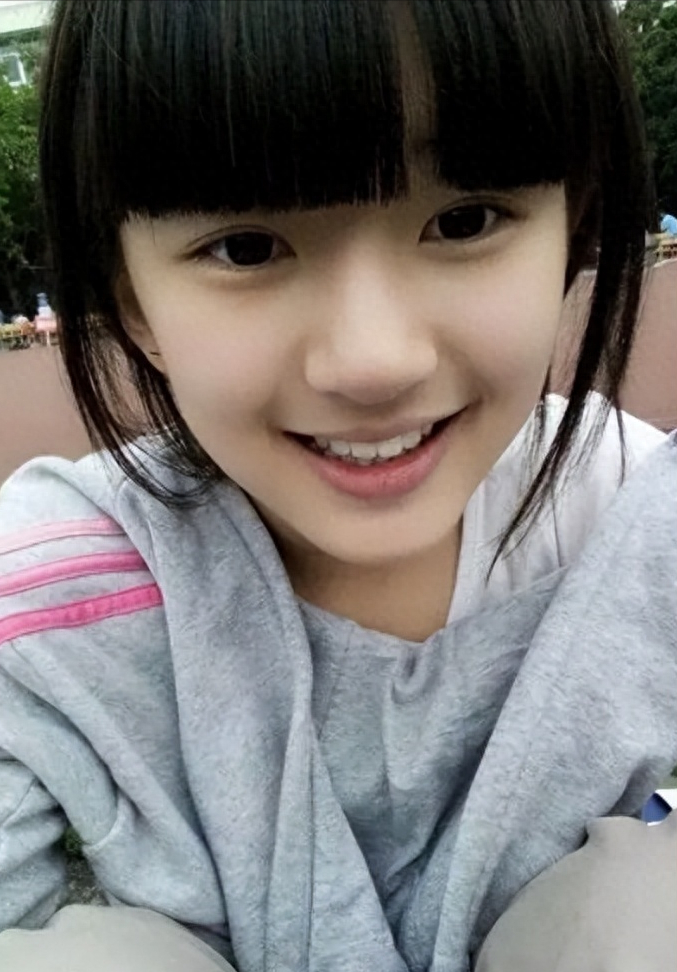 回顾章若楠宋威龙做过模特刘宇宁当过厨师网红真能变明星吗