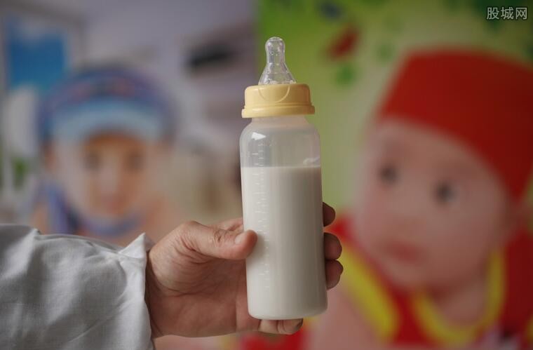 雅培奶粉是哪个国家的品牌 香兰素是什么东西对宝宝有什么伤害