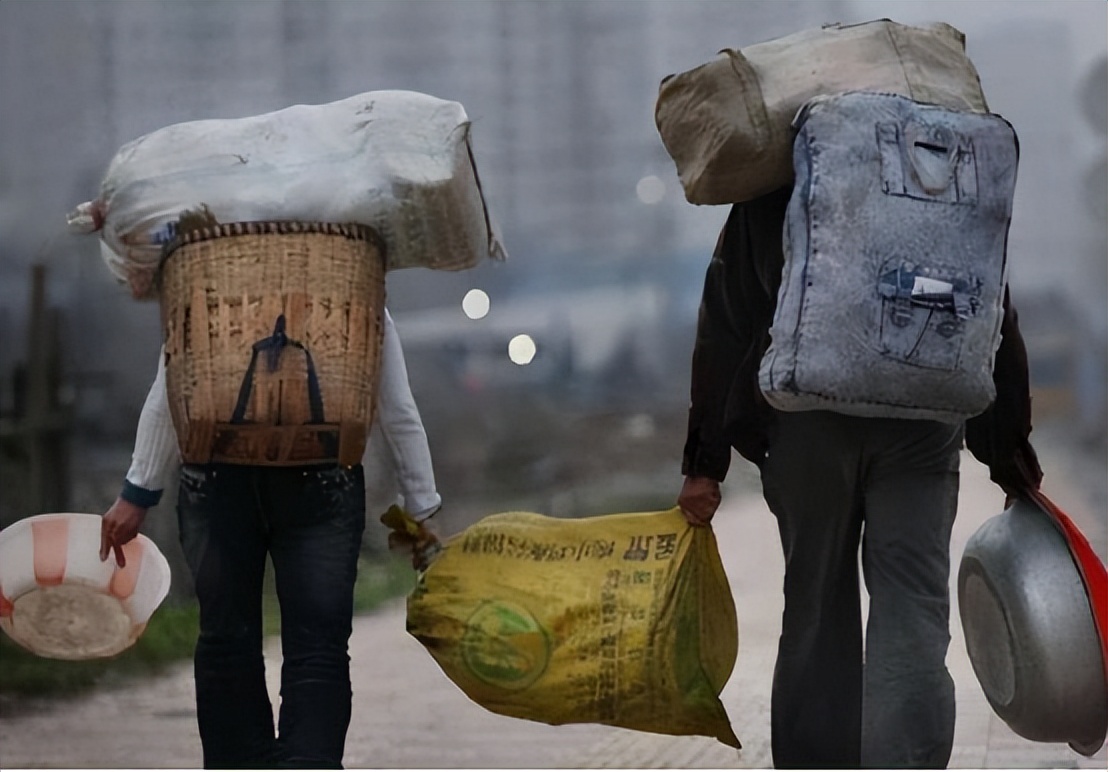 多地鼓励农民进城买房:为楼市去库存,也为了"以房留人"