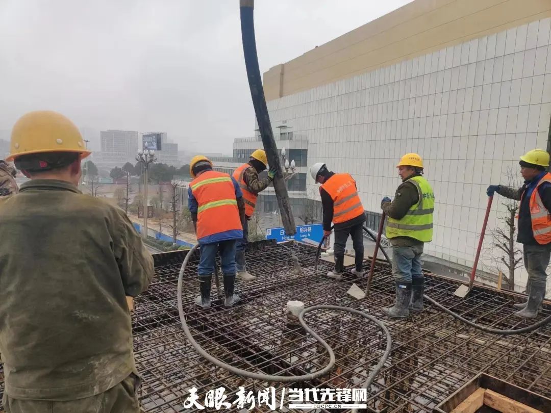 好消息!貴陽市有軌電車t2線混凝土主體工程基本完成