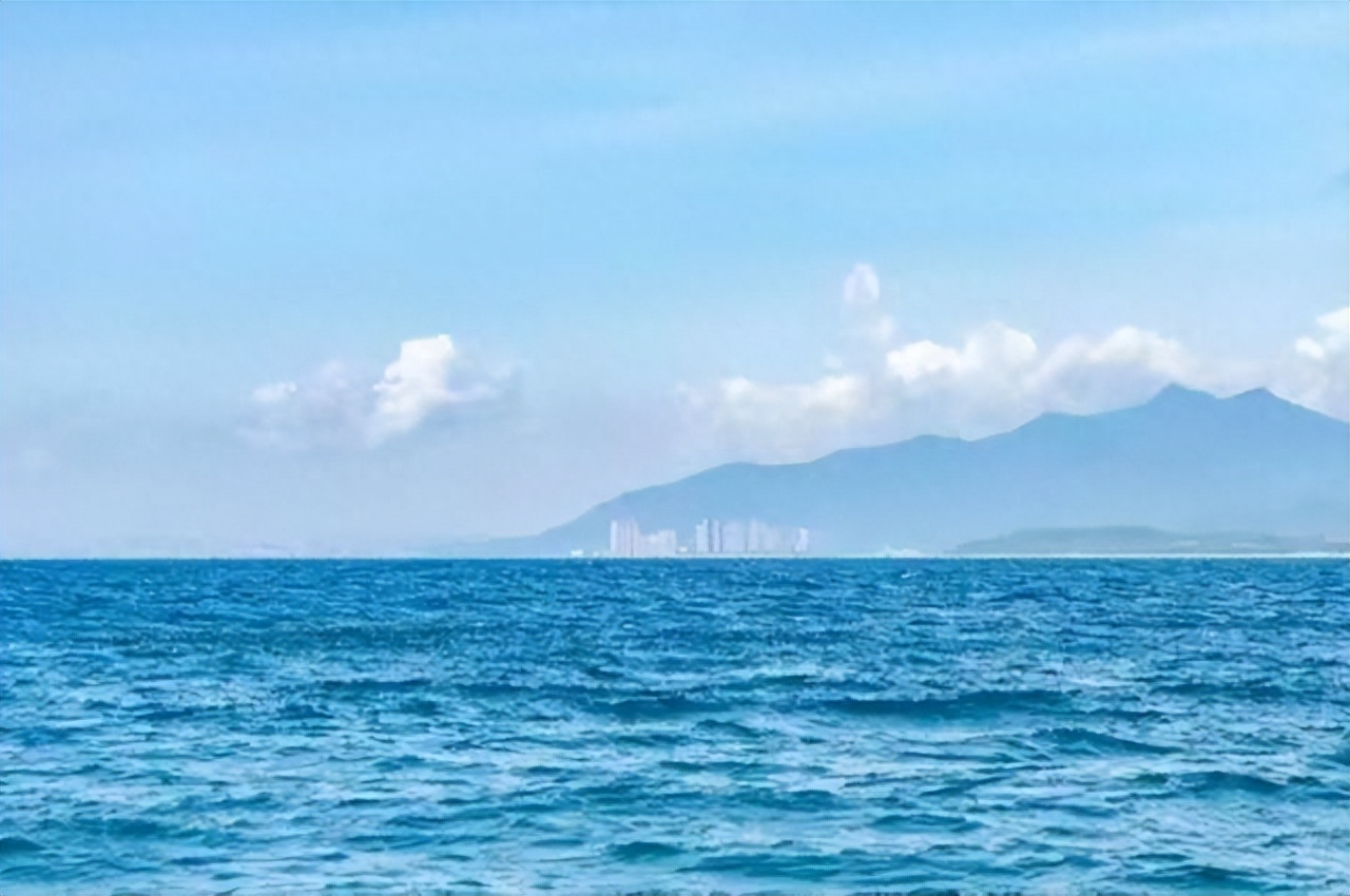 一场奔向山海的心灵修行《向云端》黄绮珊,海洋bo(含钢琴谱)