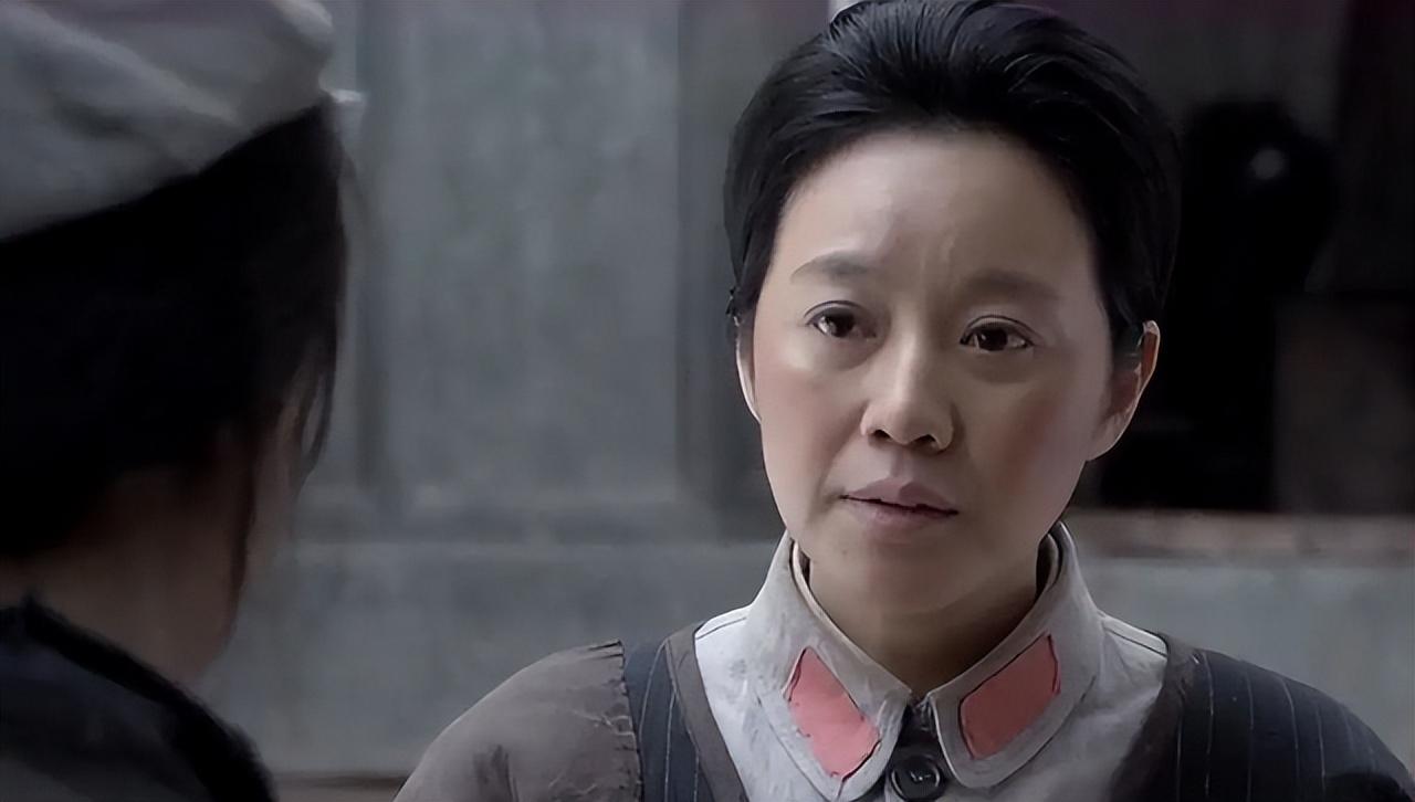 87年,河南70岁老妇卖菜,找到失散54年红军丈夫,7年后补办婚礼