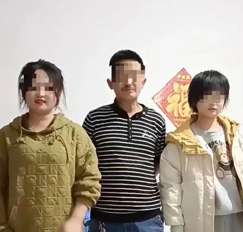 新闻早报|轨道交通9号线李家坪站2b出入口今日开通