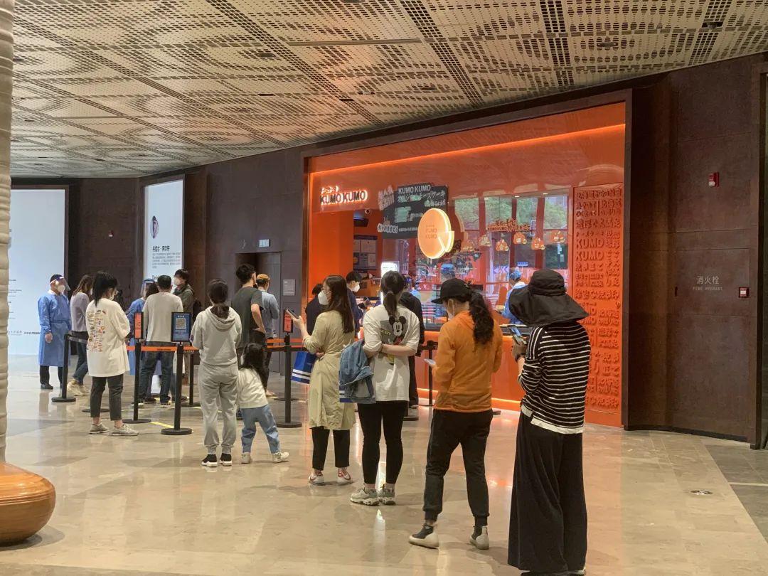 回顾离谱到全网开骂的玫瑰冰淇淋事件网红商品又来祸害人了