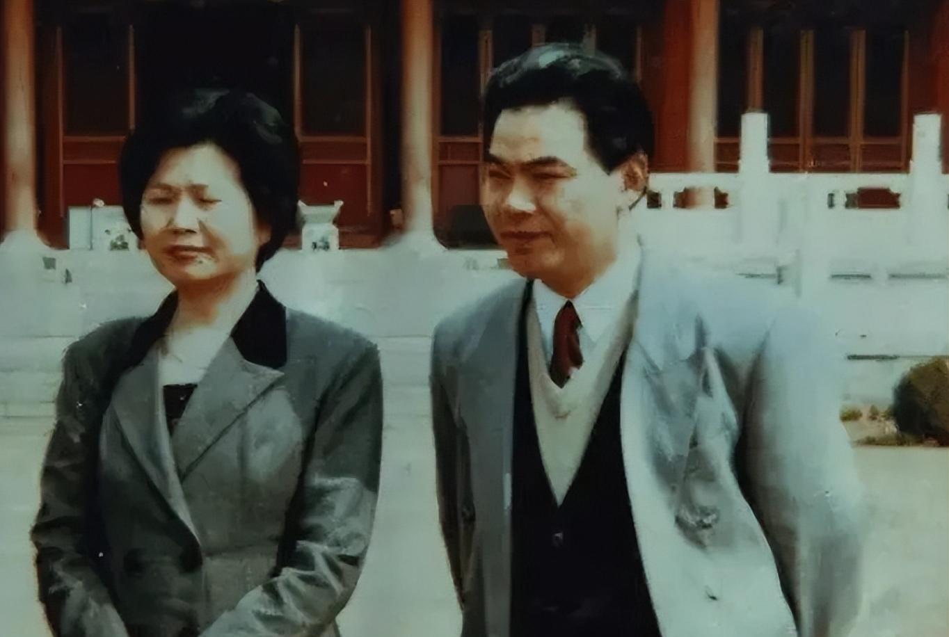 央视邢质斌:28年0失误,退休后被疑晚节不保,她经历了什么