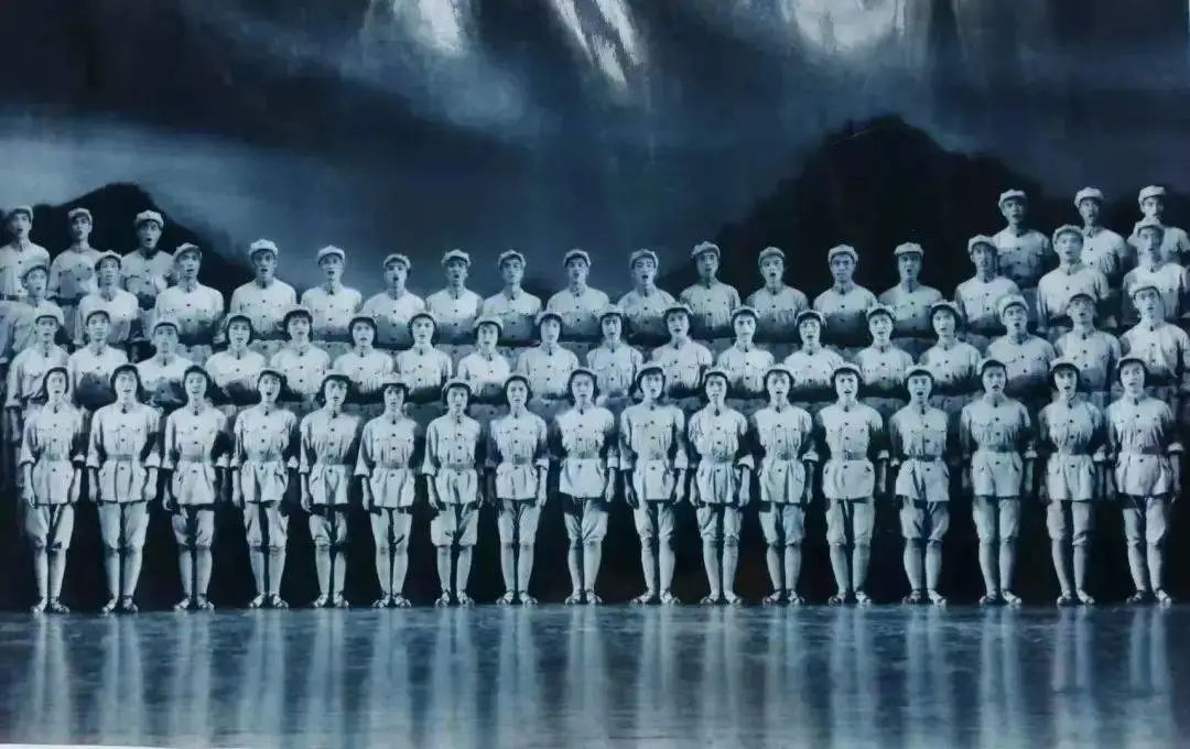 传唱至今的《长征组歌》曾有两个版本,还珍藏着这样一段趣事