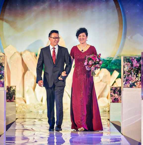 50岁郎平二婚嫁"伪专家",丈夫身份被揭露,11年前就有网友被坑