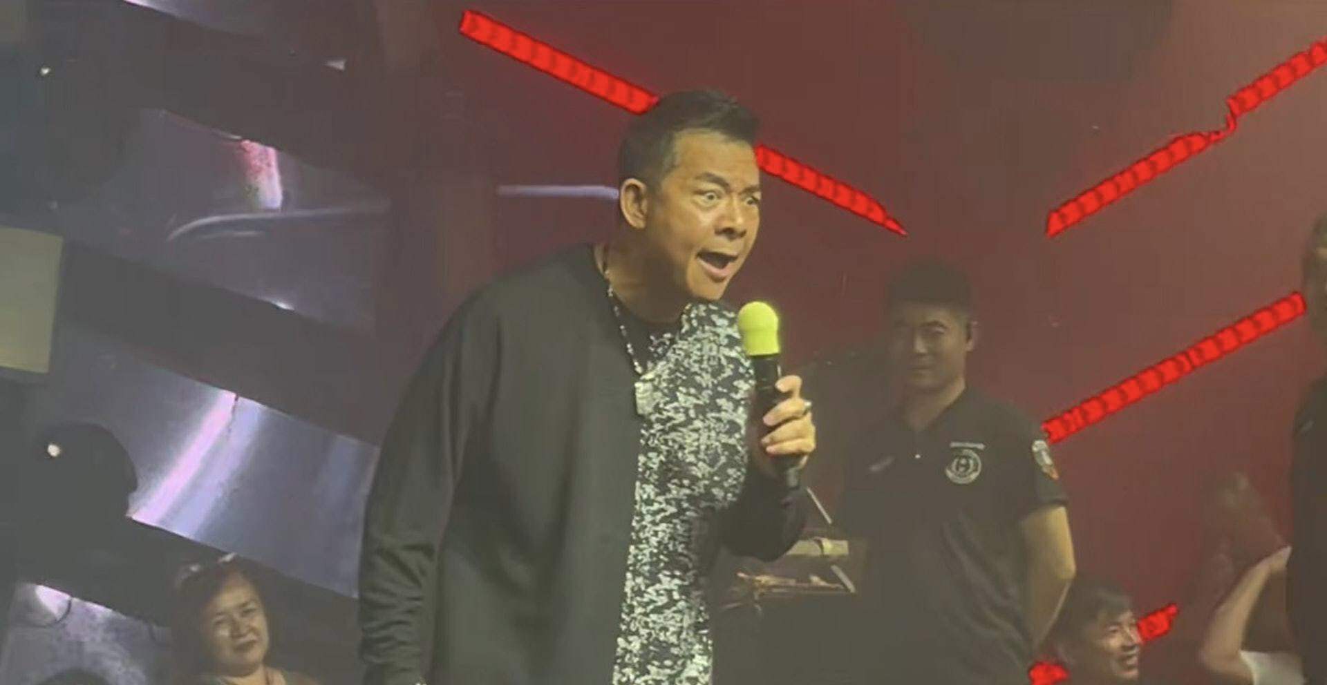 知名港星吴毅将现身酒吧登台!无预警向观众爆粗,曾出演风月片