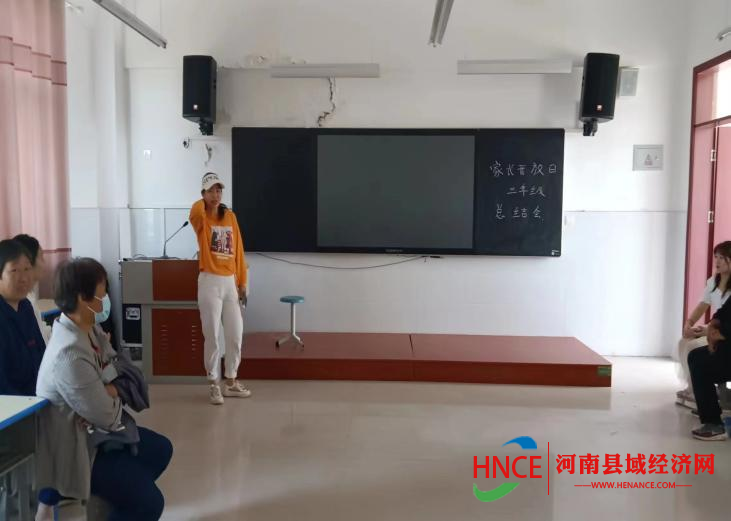 商丘市示范区周集乡贾庄小学开展家长开放日活动
