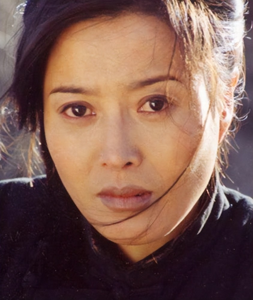 "一级演员"丁嘉丽:当众扯掉"遮羞布",观其一生让人唏嘘不已