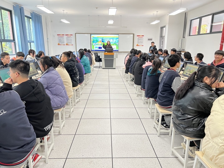 铜川市王益区禁毒办组织各学校开展青骄第二课堂答题