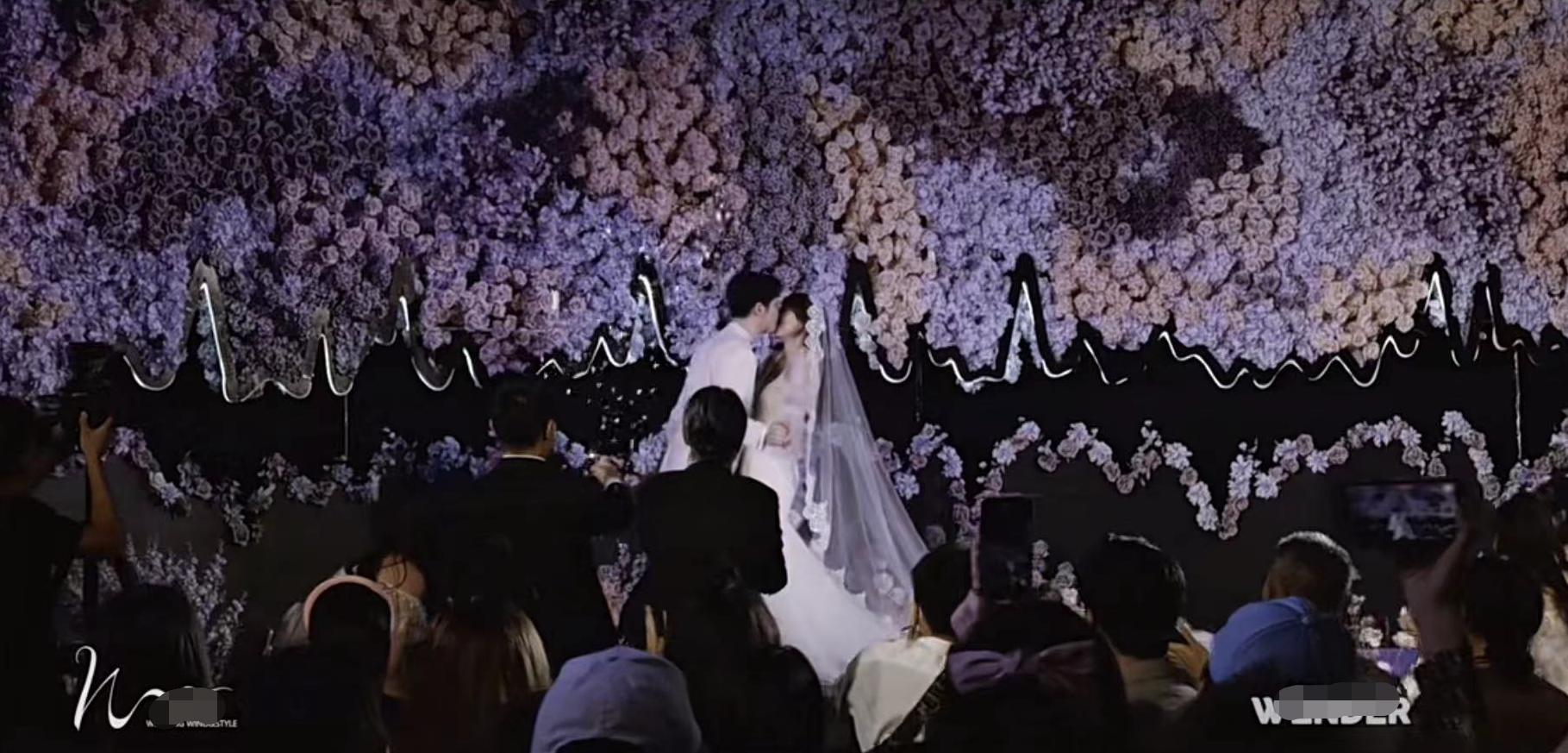 人大女神康逸琨婚礼曝光,穿鱼尾裙肤白貌美,嫁北京土豪画面甜蜜