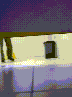 热点|教科书式处置!女子上厕所拍下猥琐偷窥男的真面目,绝不纵容