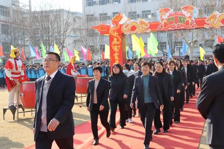 山东省泰安第十九中学举行2022届高考百日誓师大会