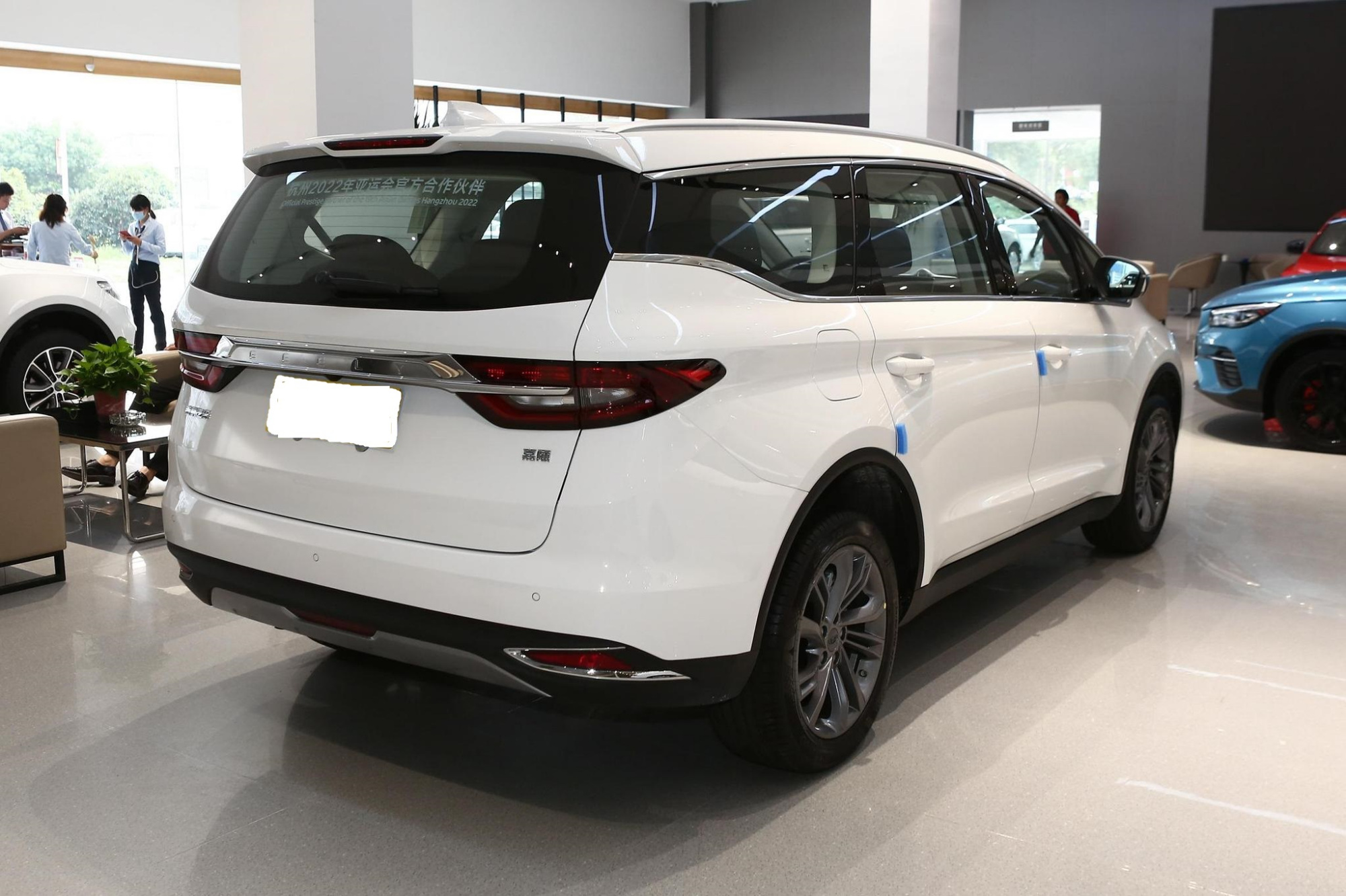 买大空间家用车,这3款很实用,动力带t配6座,后排就像头等舱!