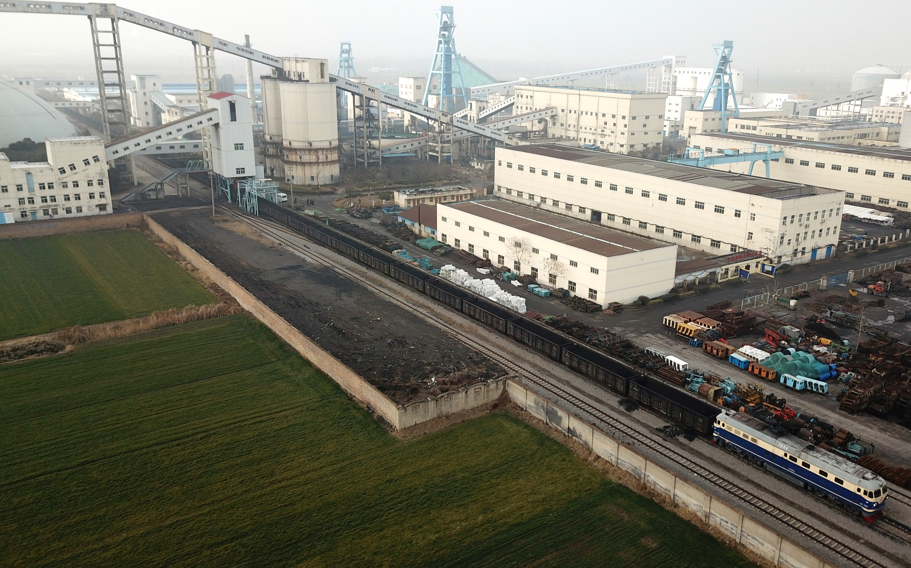 安徽:电煤运输忙(1)