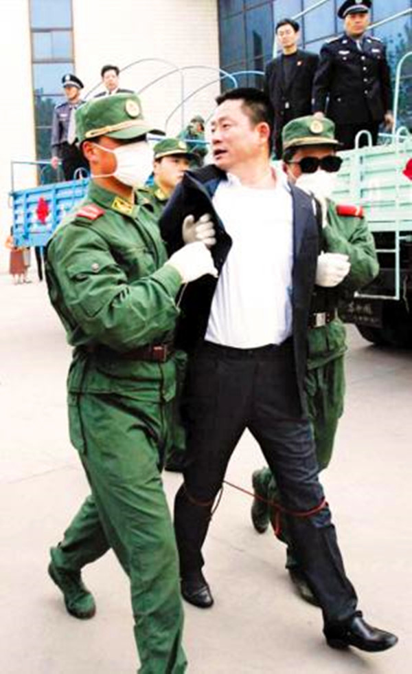 河南"黑帮教父"宋留根落网记:90年代身家过亿,手下有二百小弟