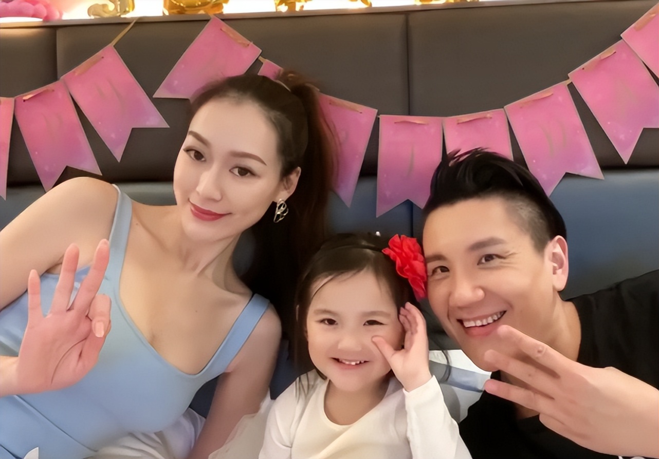 秦汉孙女4岁,如今成了"孙女奴",不知是否曾后悔与林青霞分手