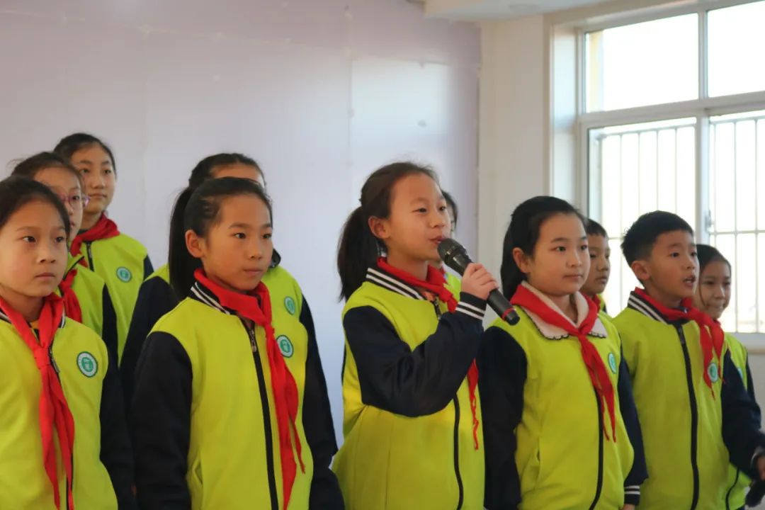 滕州市北关小学东校举行"校园武术""语言艺术训练"基地揭牌