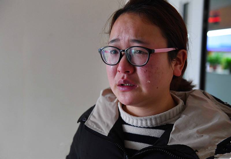 查询高考成绩为"0",女生急得直哭,班主任得知后:急盖肟桶