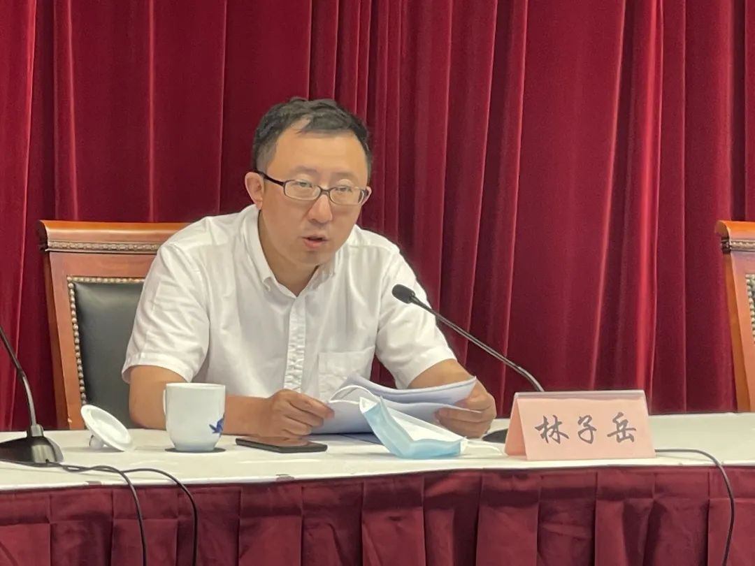 长宁区司法局召开教育整顿查纠整改环节警示教育大会
