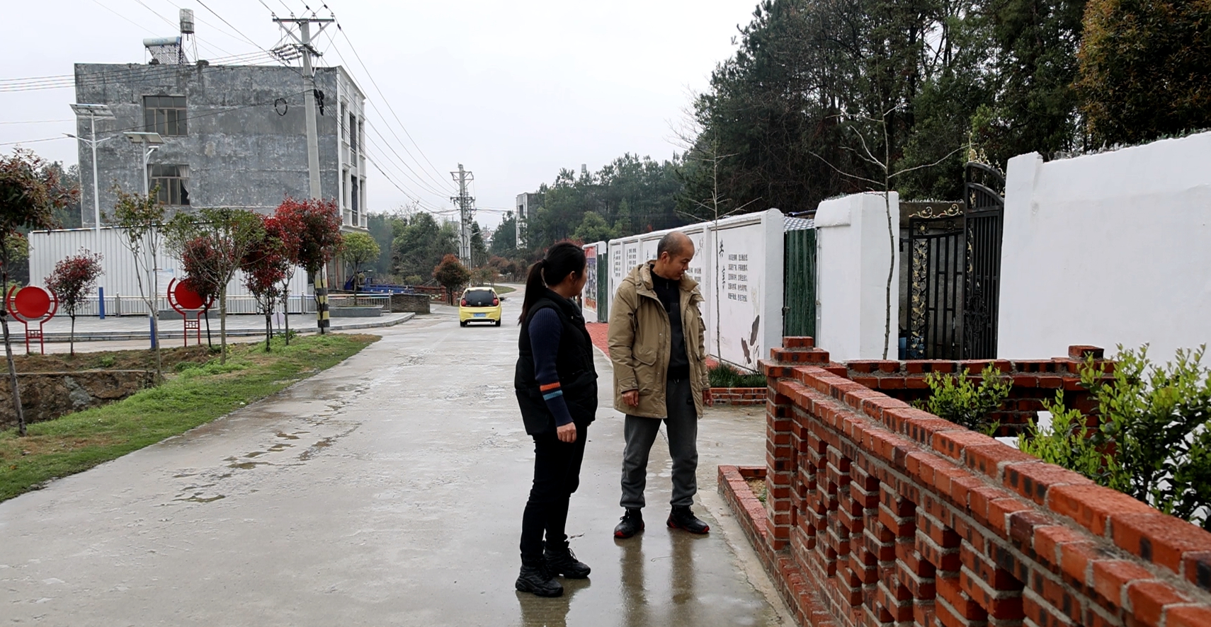 通城县隽水镇石泉村:村民投工投劳 花小钱办大事