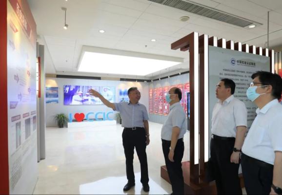 李忠榜与鹤壁市副市长邵七一举行会谈