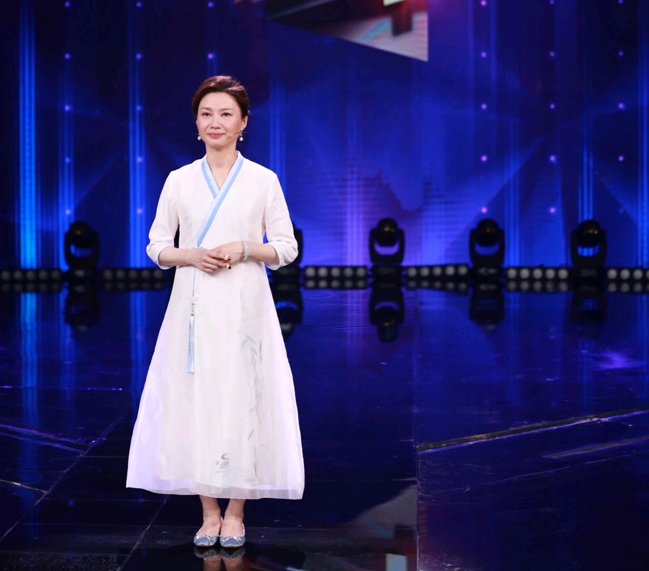 杨雨老师的艺术清单,除了古诗词,还有3部艺术作品对她影响最大