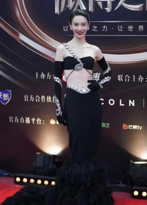 手短没腰,身材五五分?这些女星,看脸绝美,一看全身,悲剧了