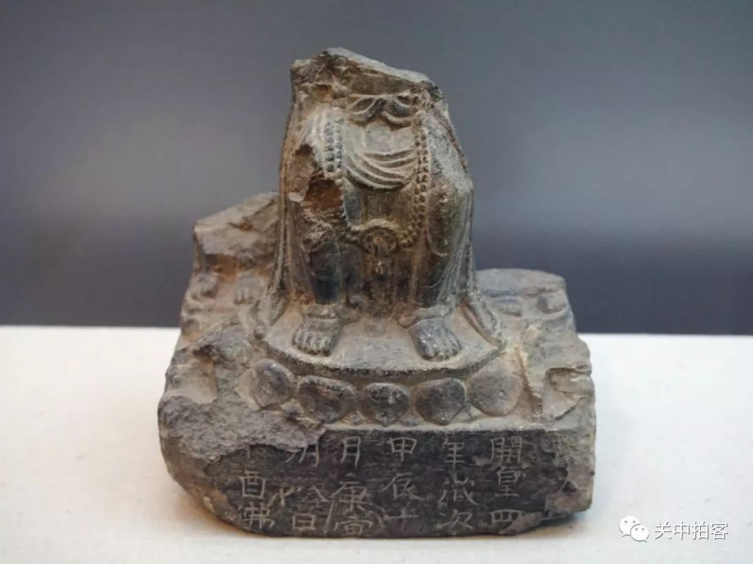 佛韵流光参观泾川县博物馆