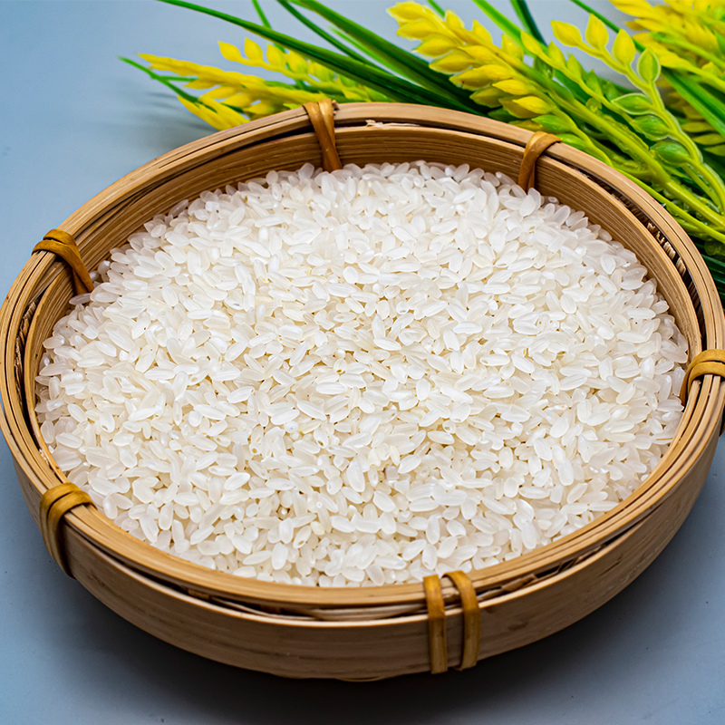 这款长粒香米产自黑龙江省,这里地.@食味菜谱的动态